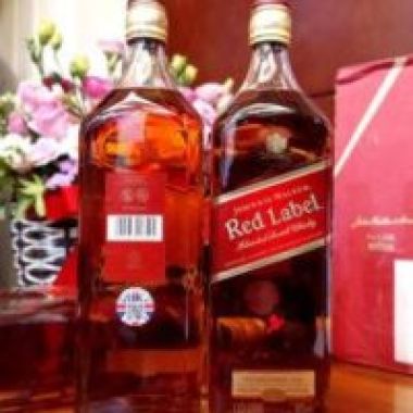 Rượu John Đỏ 1.125l