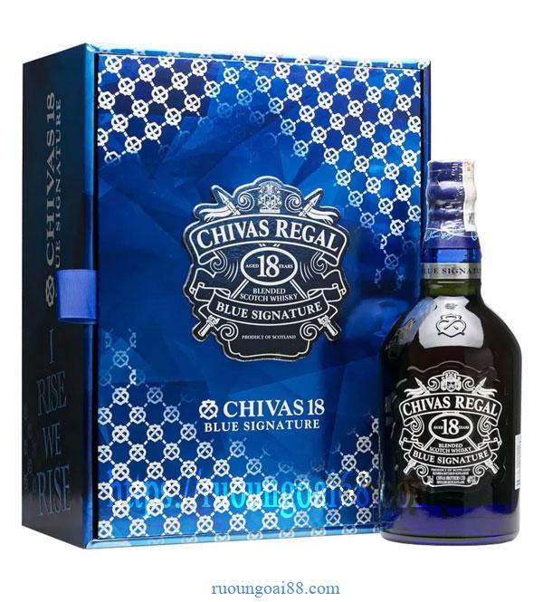 Rượu Chivas 18 Blue hộp quà 2023